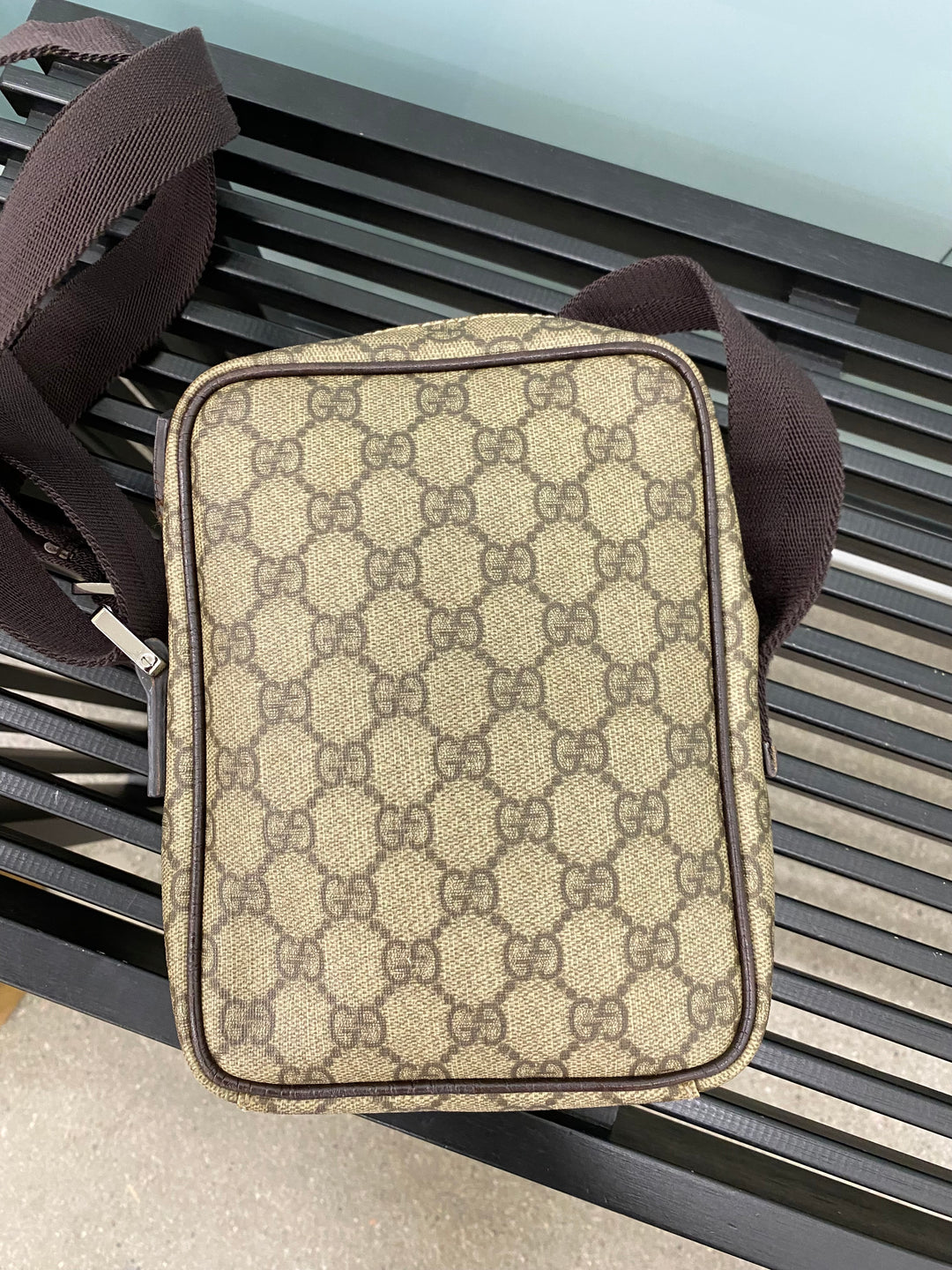 Gucci GG Supreme Crossbody Bag (6932)